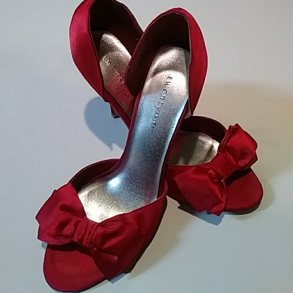 Red Satin Bow Heels